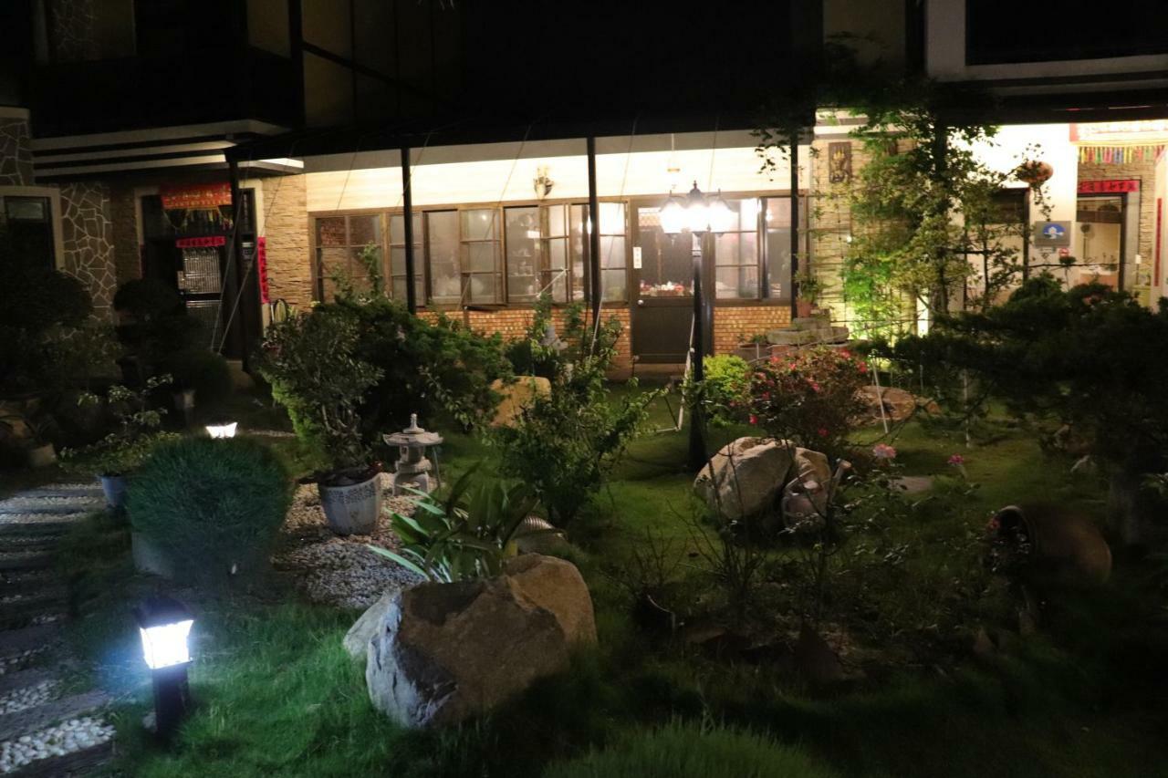 Wang Lao Ye B&B Jinhu Extérieur photo